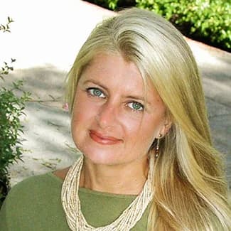 Cristina Gibson