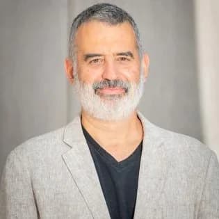 Enrique Tamés-Muñoz